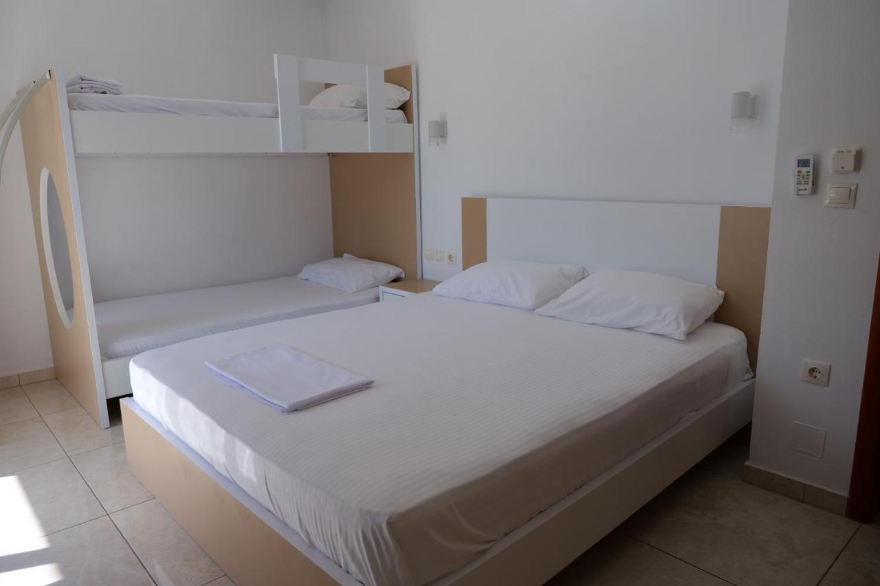 Vila Unique Aparthotel Ksamil Exterior photo