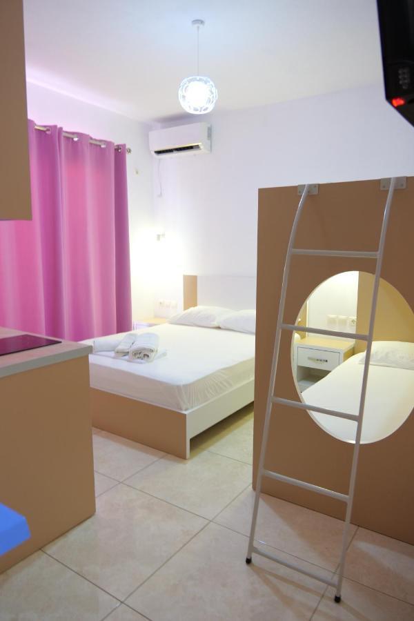 Vila Unique Aparthotel Ksamil Exterior photo