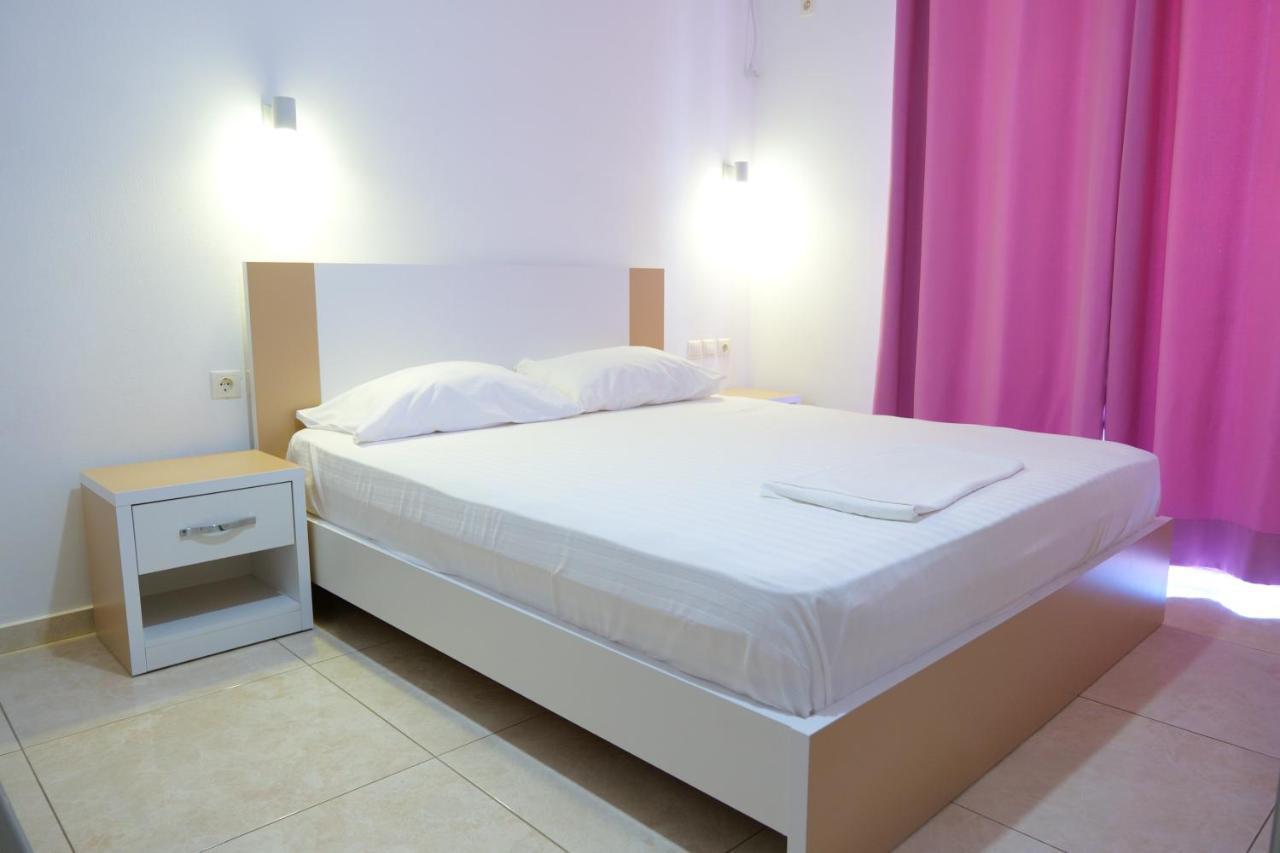 Vila Unique Aparthotel Ksamil Exterior photo
