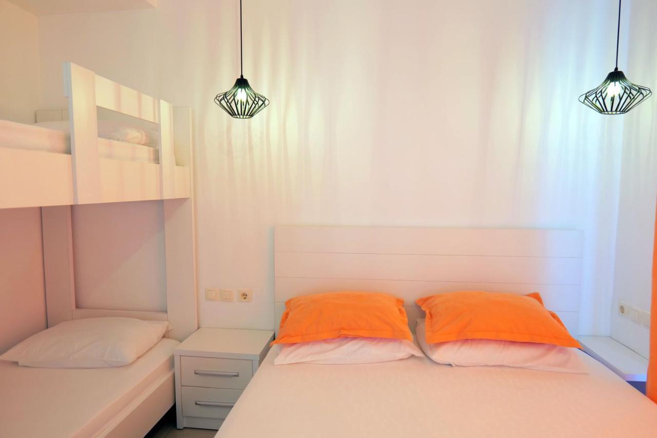 Vila Unique Aparthotel Ksamil Exterior photo